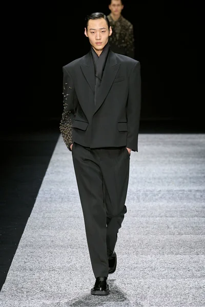 Look 108